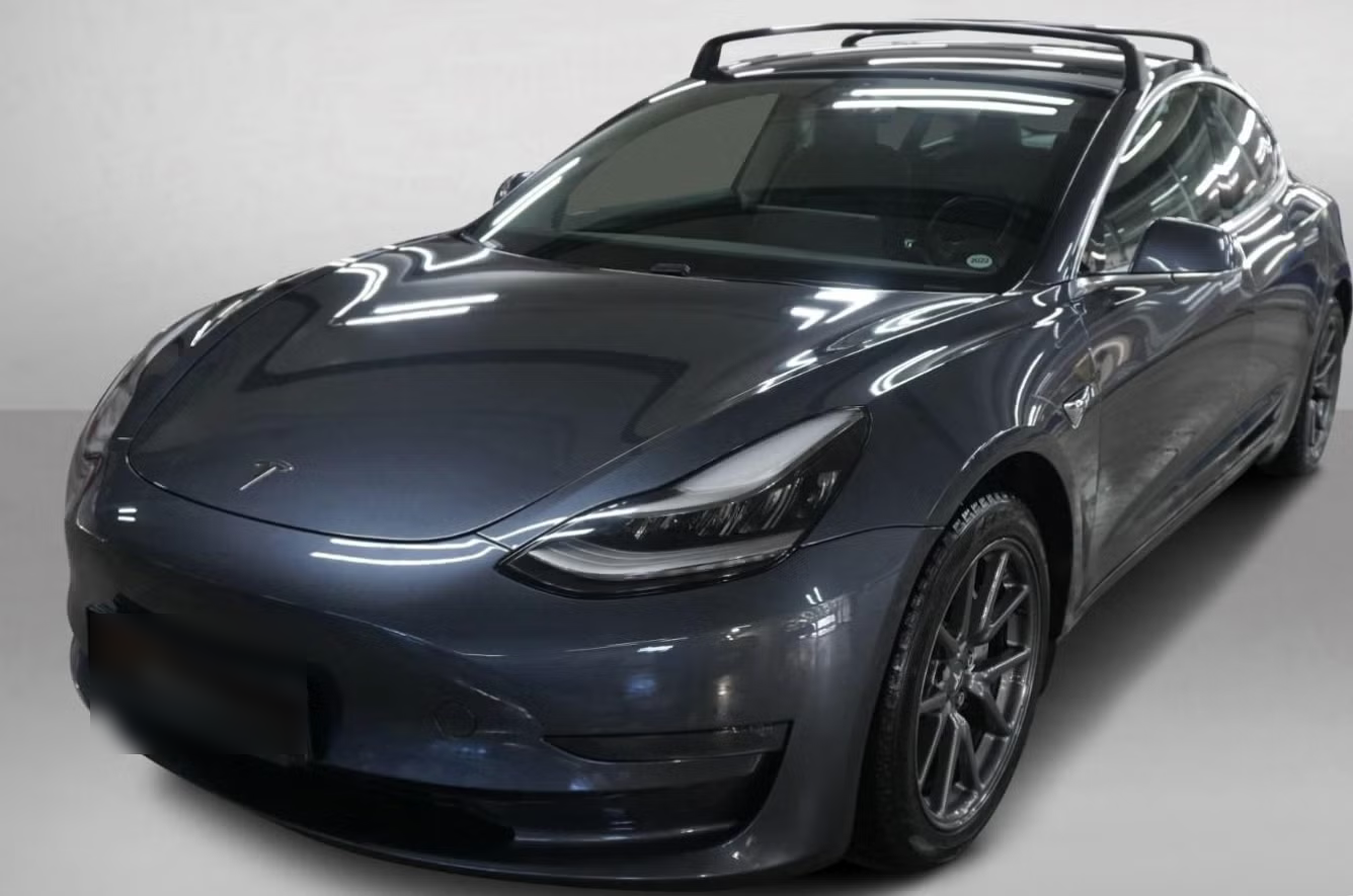 Tesla Model 3 2019 4