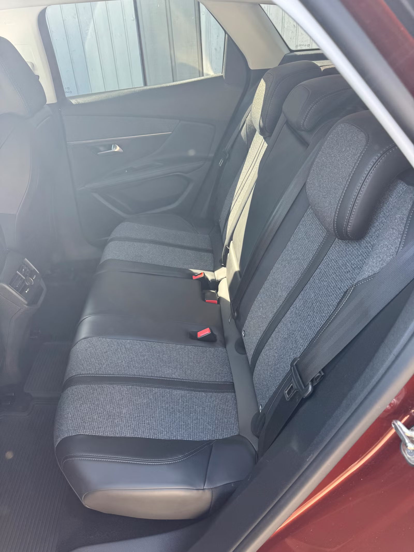 Peugeot 3008 2018 17