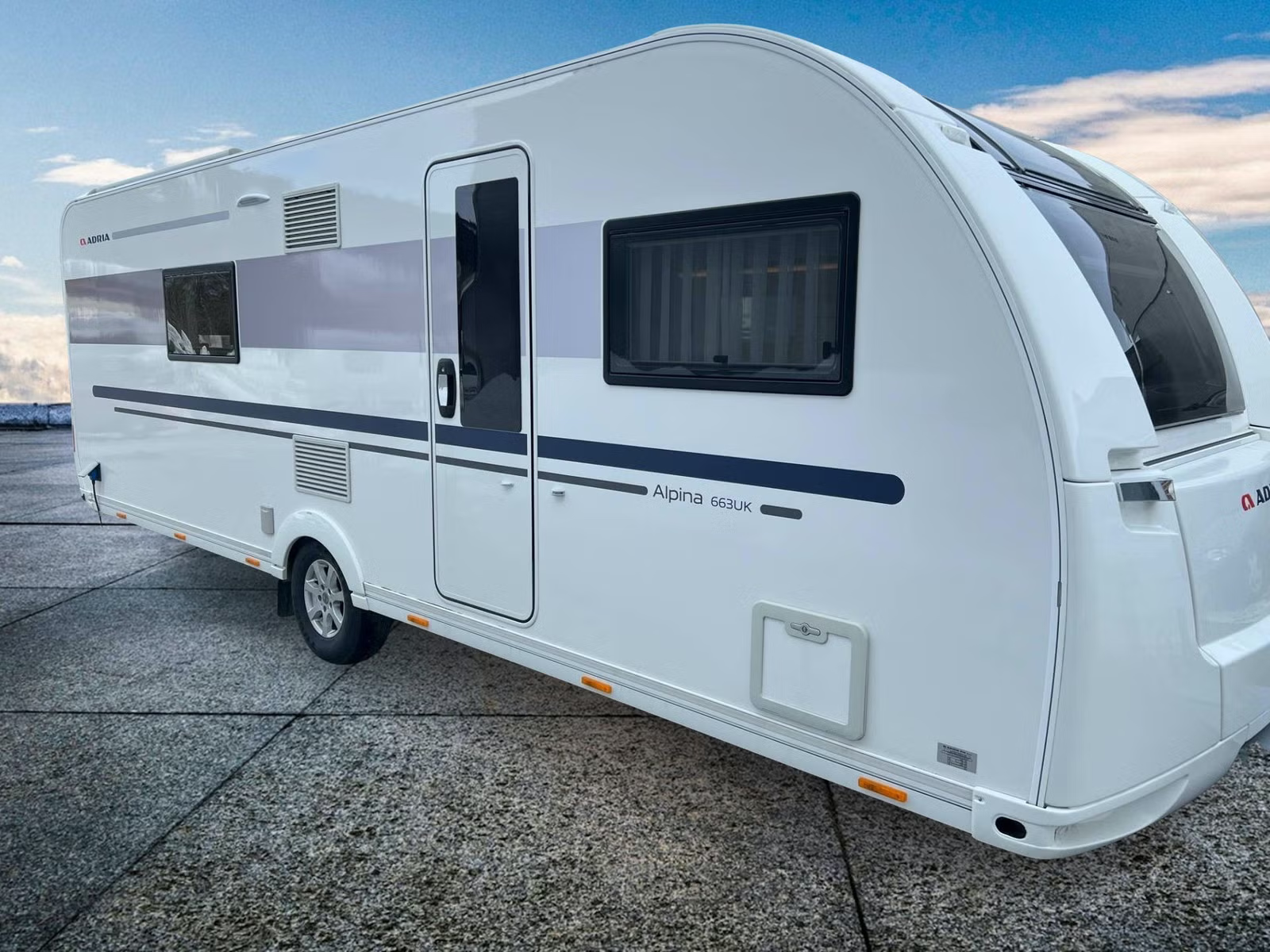 Adria Alpina 663 2018 3