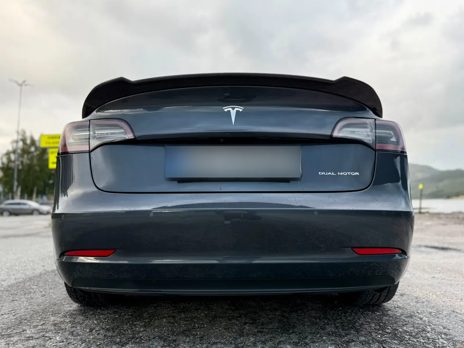Tesla Model 3 2019 23
