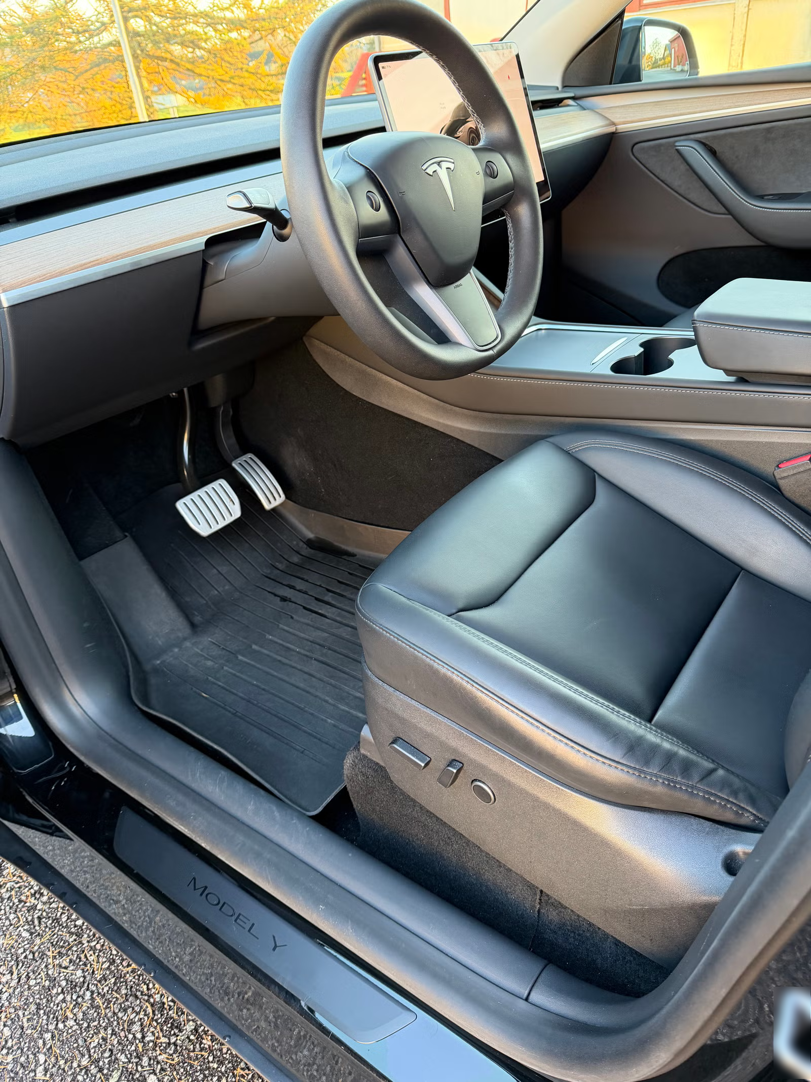 Tesla Model Y Performance 2023 16