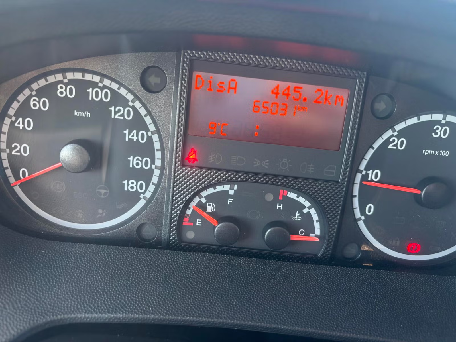 Challenger Sirius 3097 2015 8