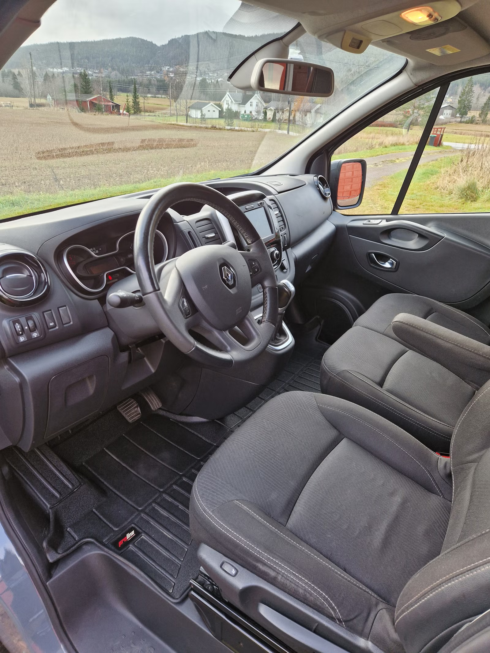 Renault Trafic 2020 14