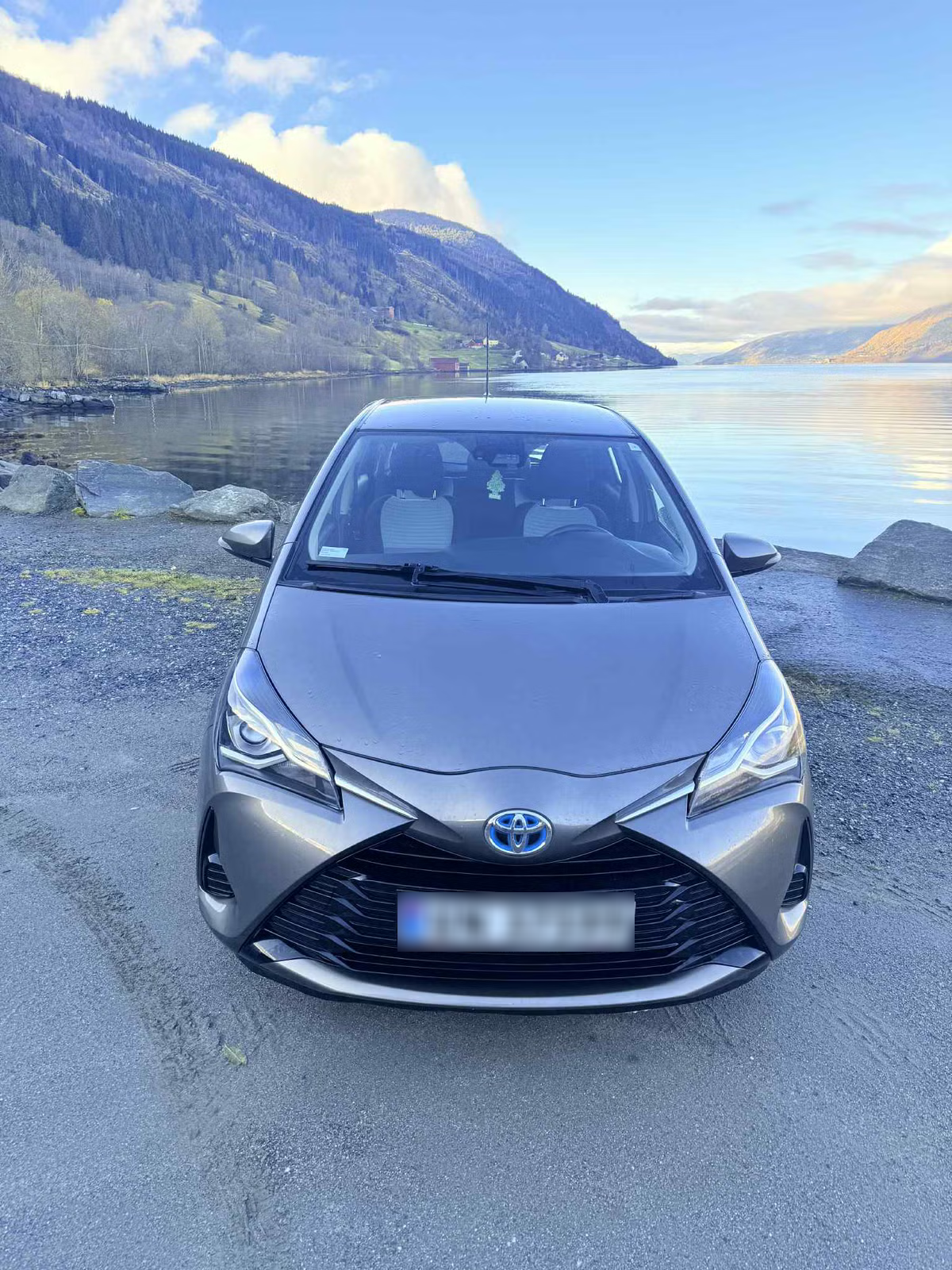 Toyota Yaris 2017 1