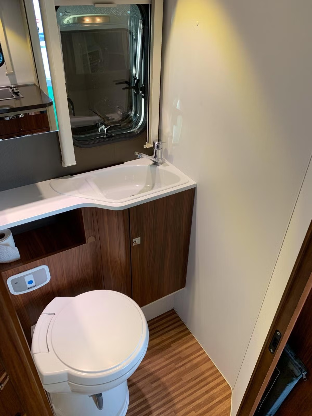 Adria Alcove 2017 21