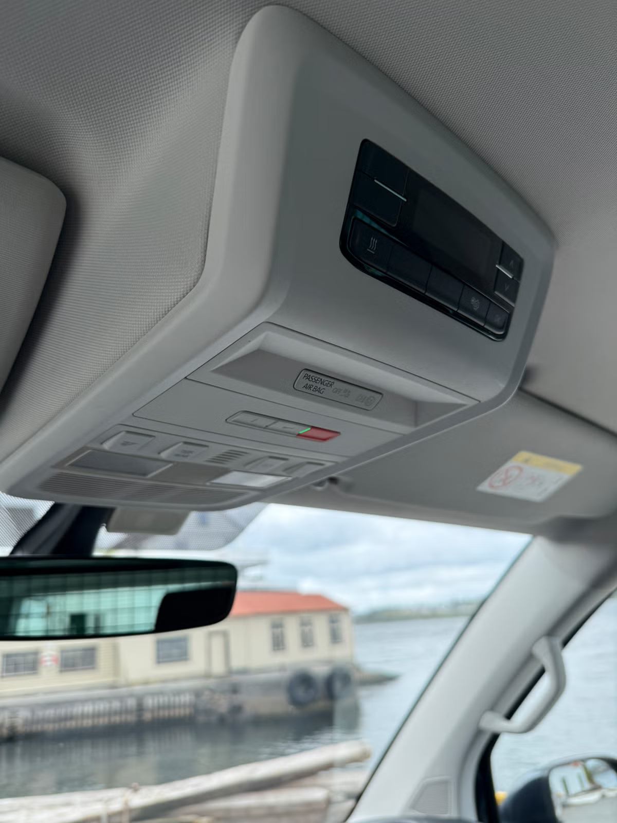 Volkswagen Caravelle 2020 16