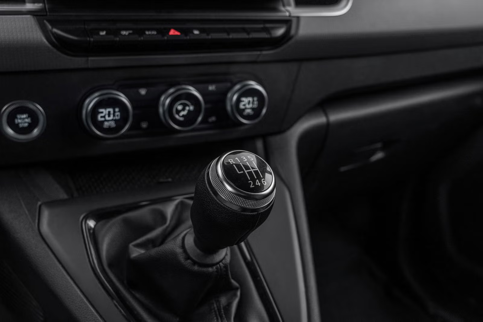 Renault Kangoo 2023 4