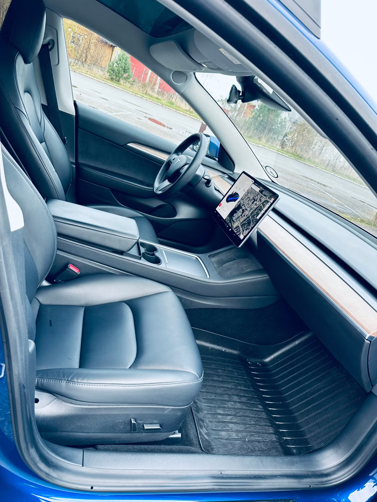 Tesla Model 3 2021 13