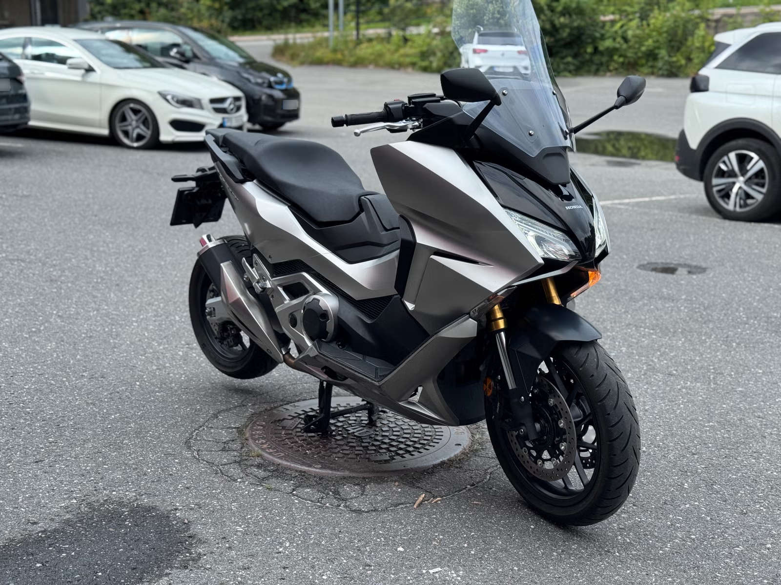 Honda Forza 750 2021 1