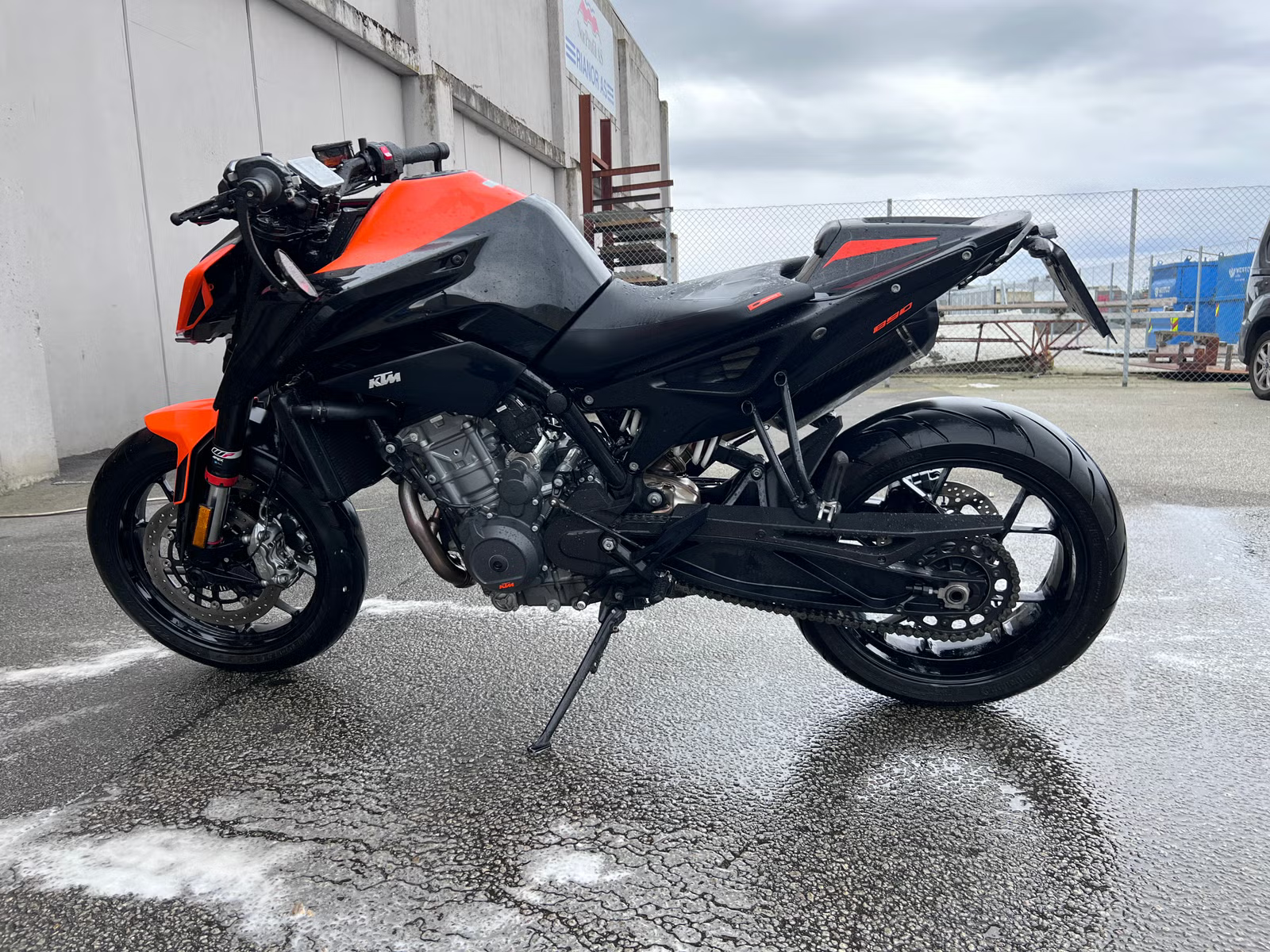 KTM 890 Duke 2021 7