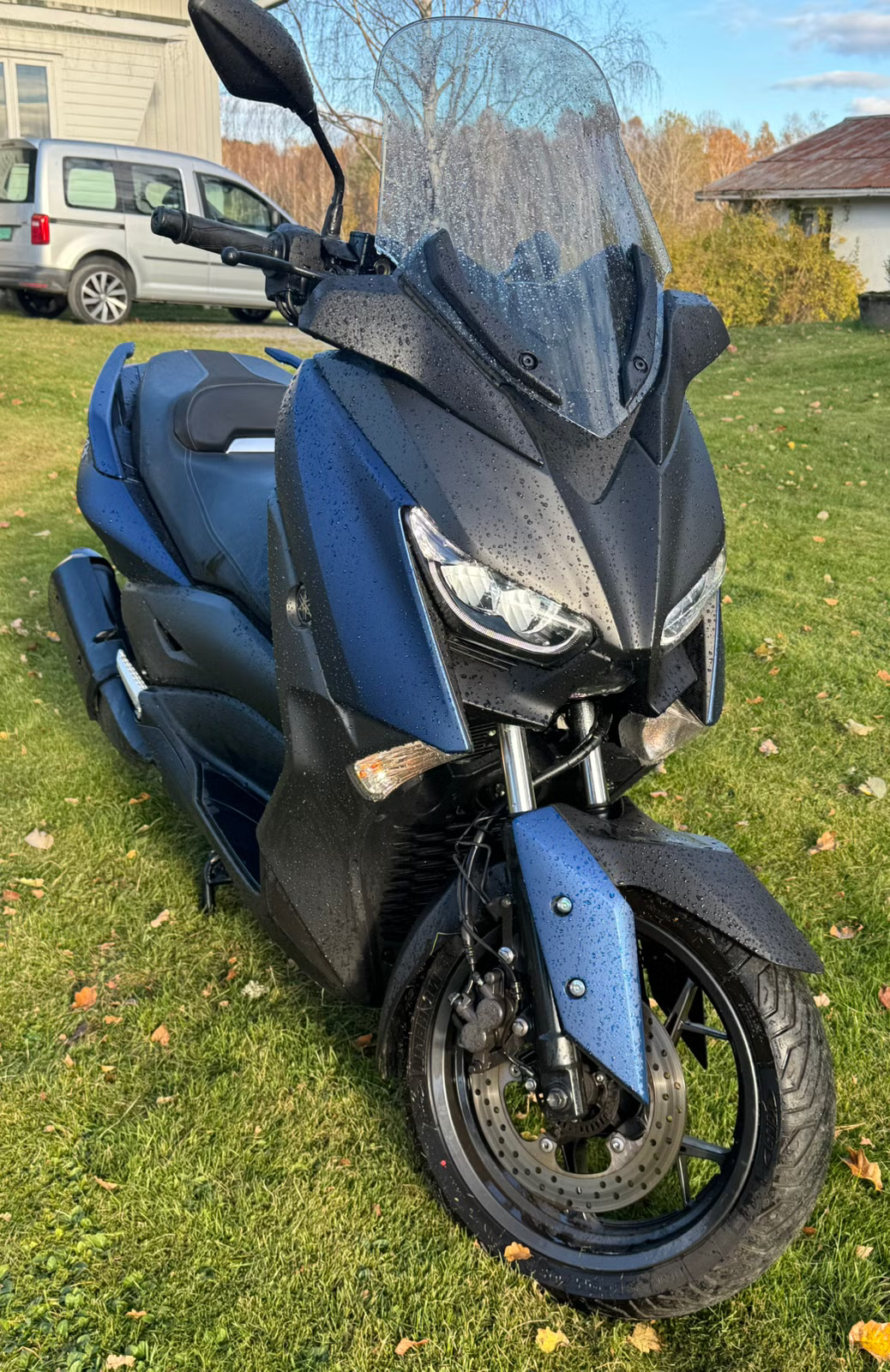 Yamaha X-Max 300 2020 9