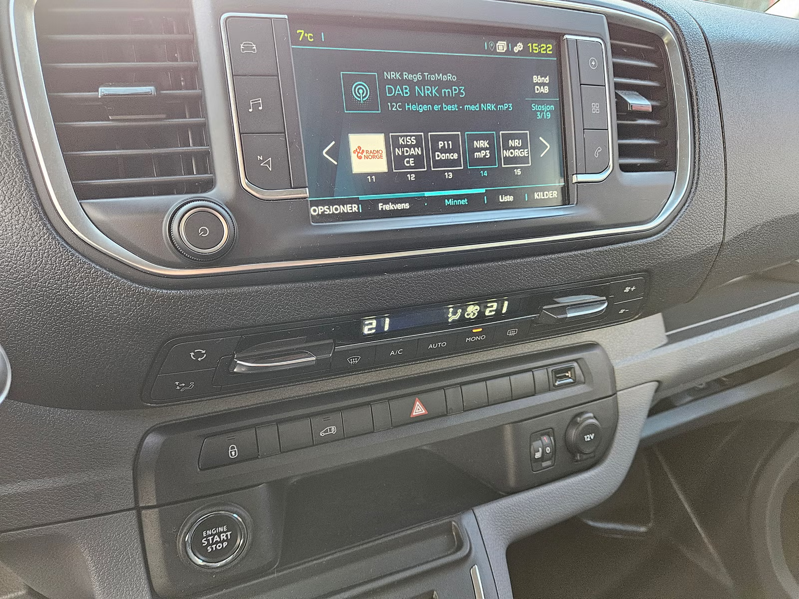 Peugeot e-Expert 2021 17