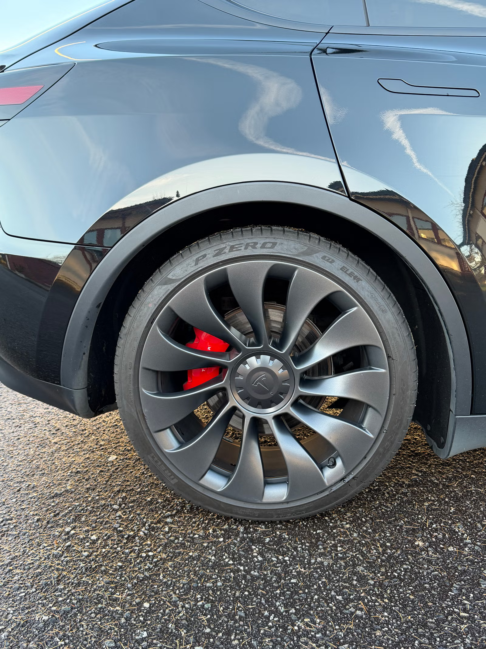 Tesla Model Y Performance 2023 27