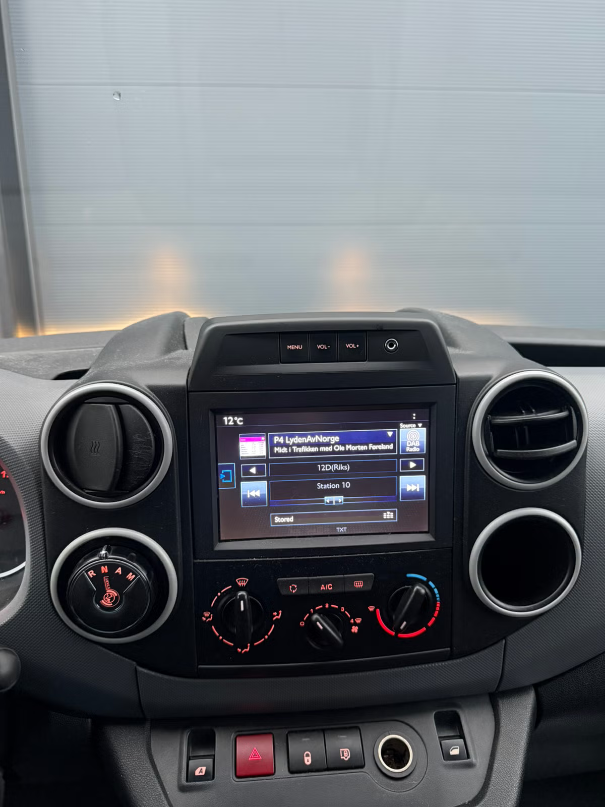 Peugeot Partner 2020 11