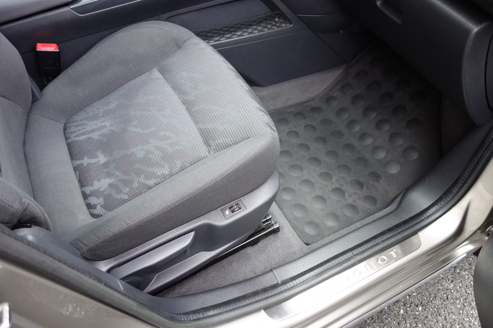 Peugeot 3008 2012 13