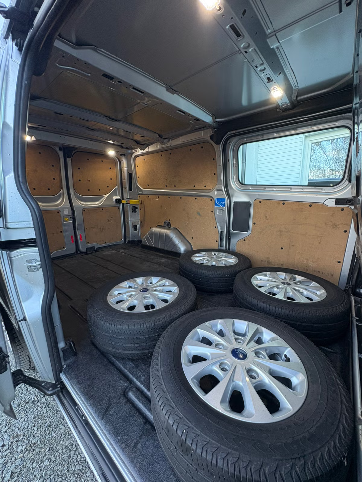 Ford Transit Custom 2019 13