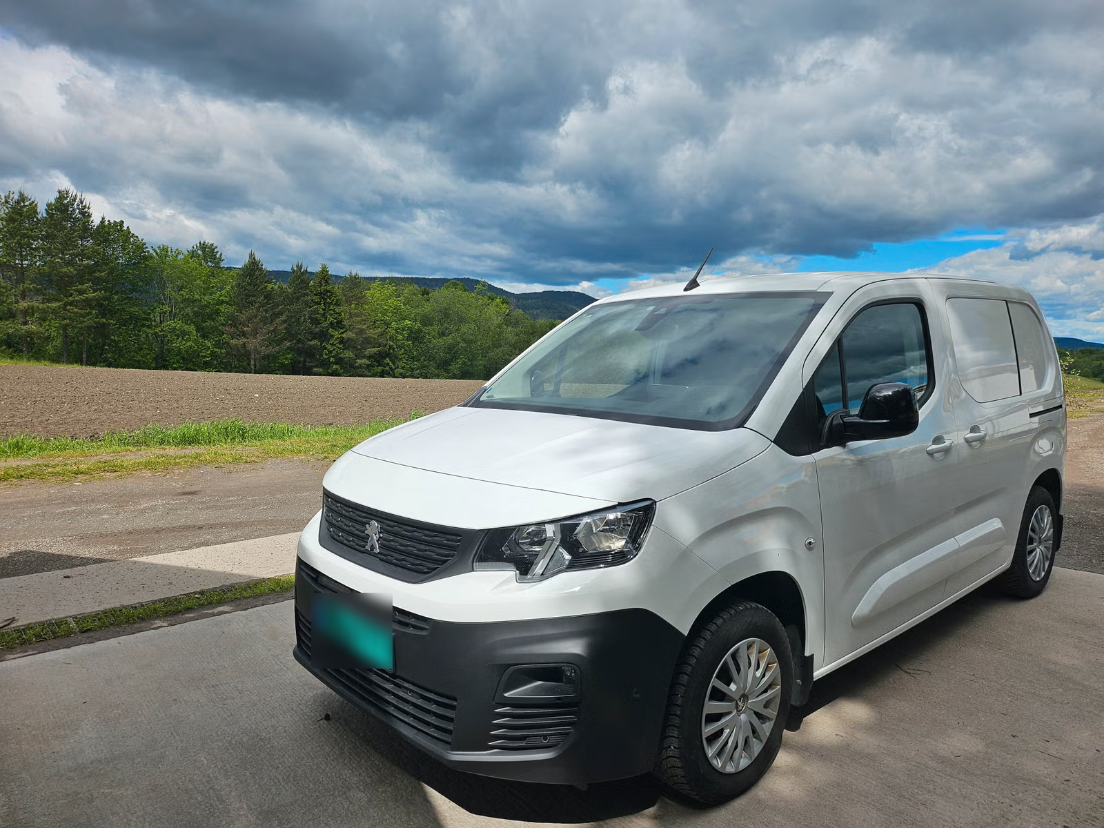 Peugeot Partner 2022 14