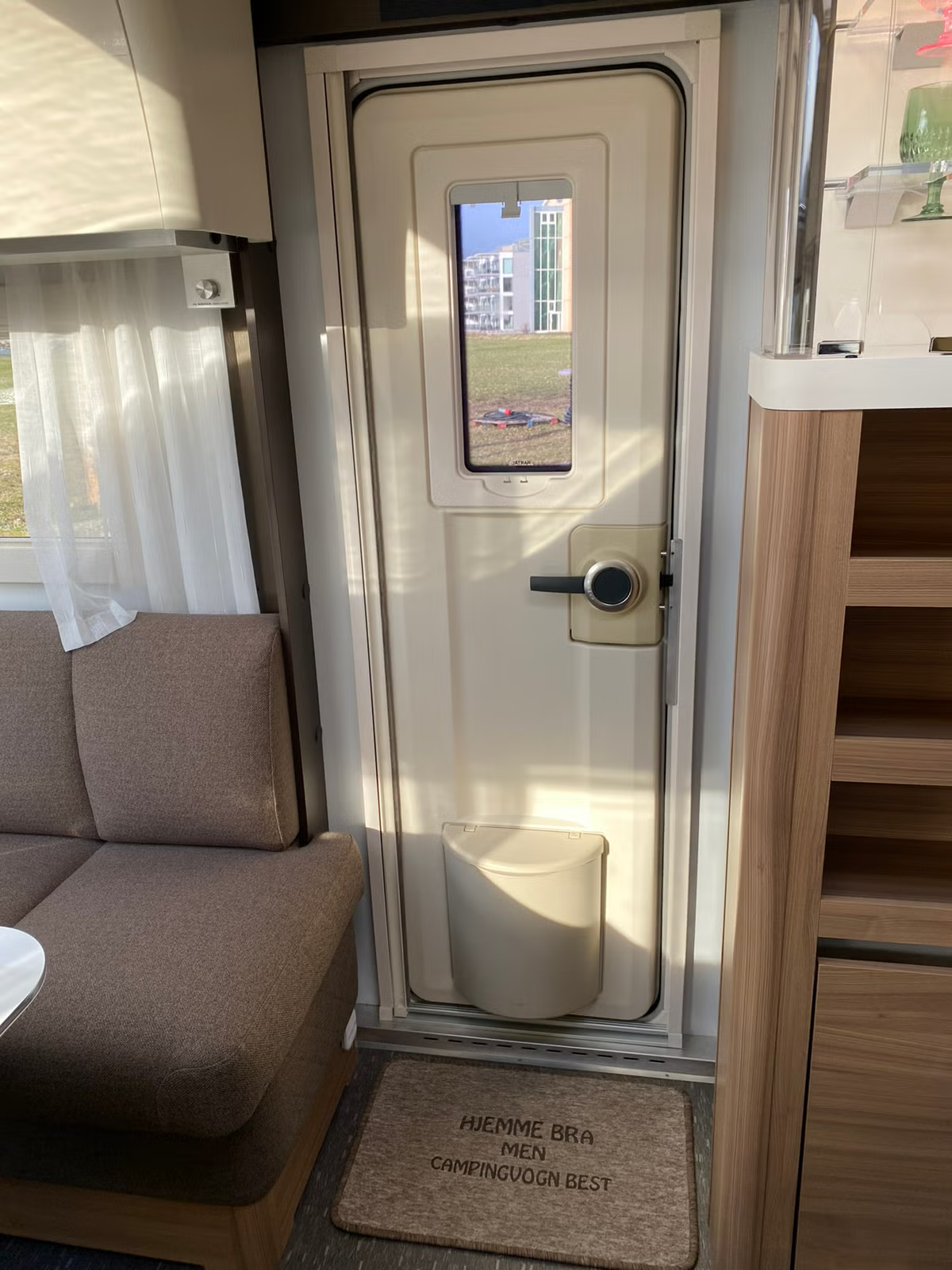 Adria Alpina 663UK 2017 13