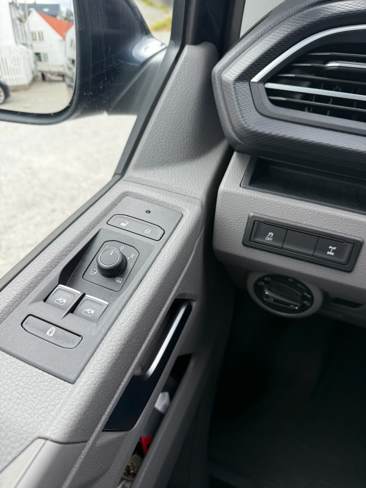 Volkswagen Caravelle 2020 9