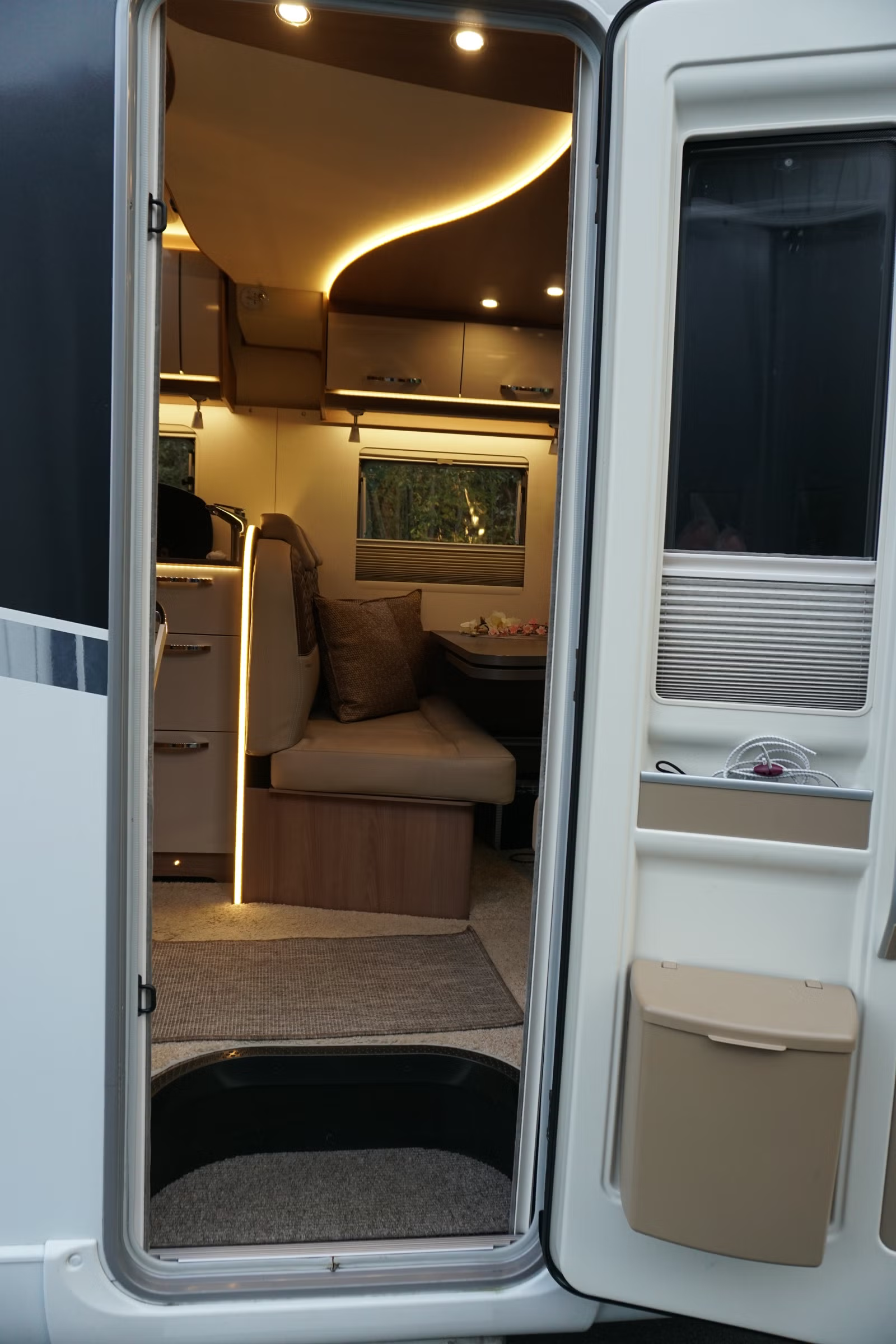 Burstner Bürstner Lyseo Édition Nordique 699 2018 10