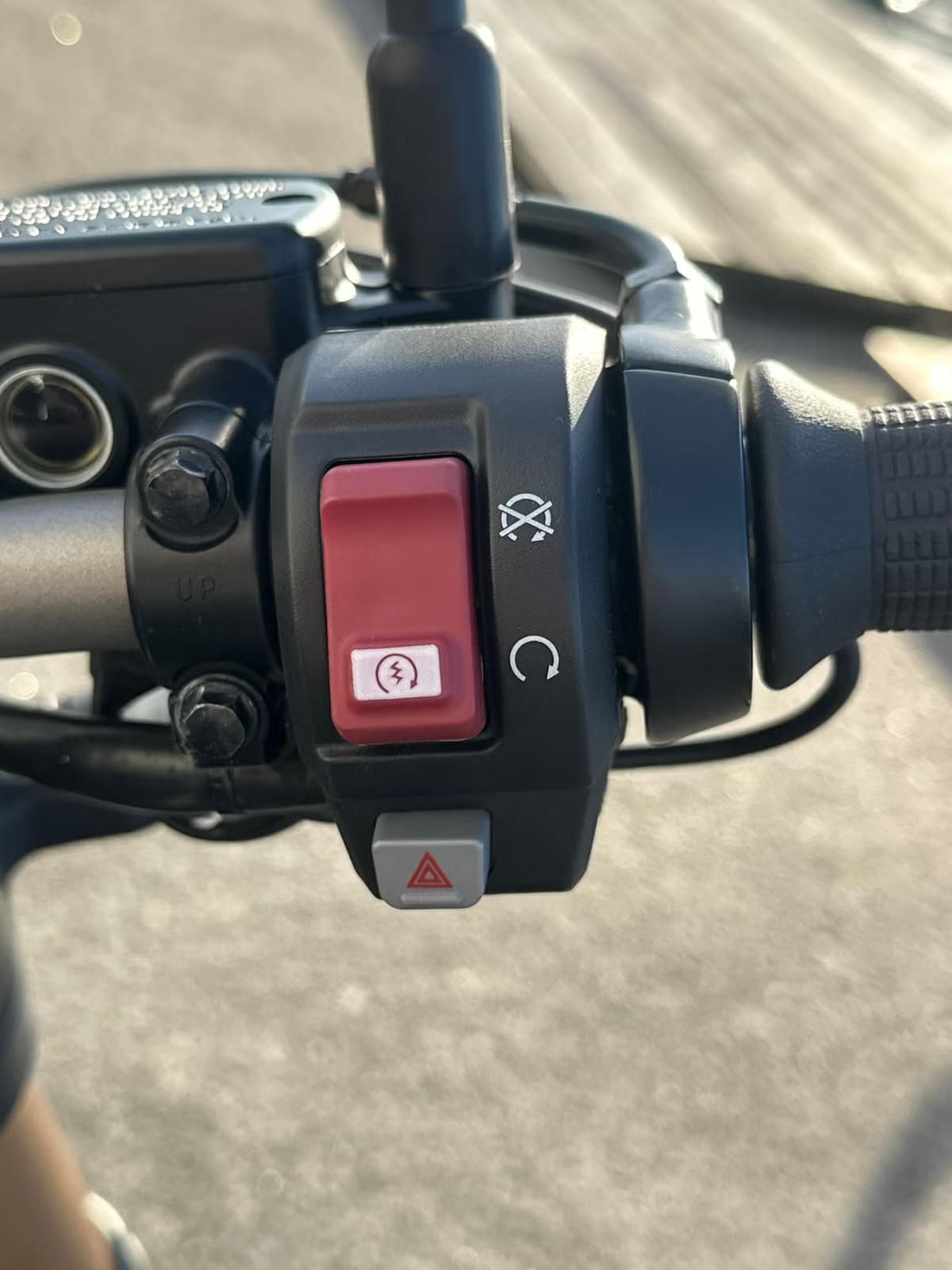 Honda CB 650 R 2025 20