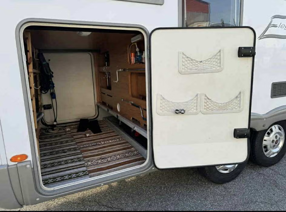 Burstner Elegance i 821 2008 7