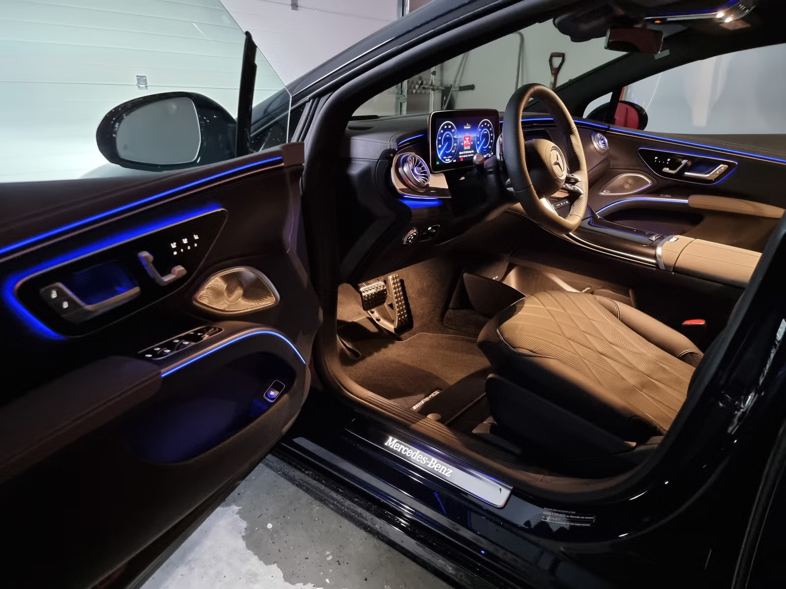 Mercedes-Benz EQS 2023 9