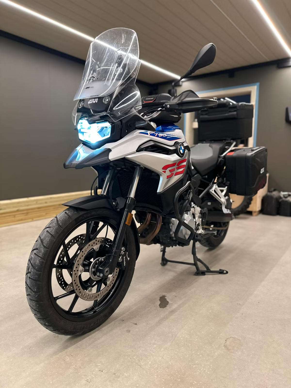 BMW F 750 GS 2023 1