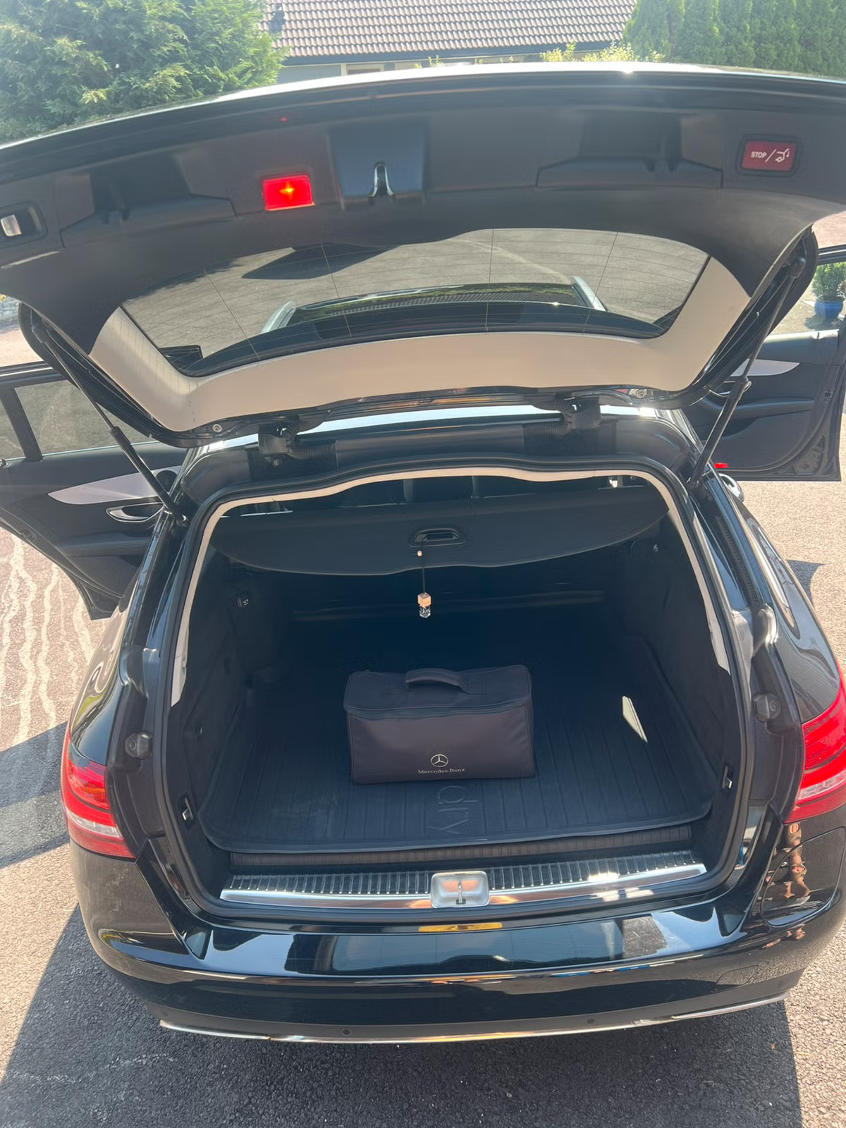 Mercedes-Benz C350e 2016 16