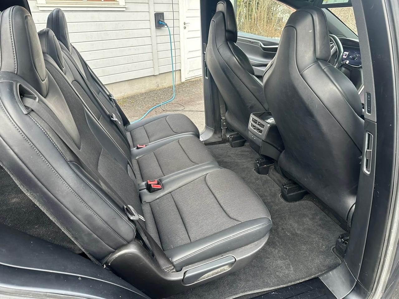 Tesla Model X 2018 18