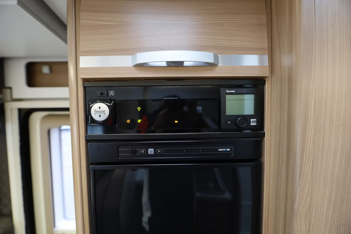 Adria Matrix 670 SC Plus 2019 14