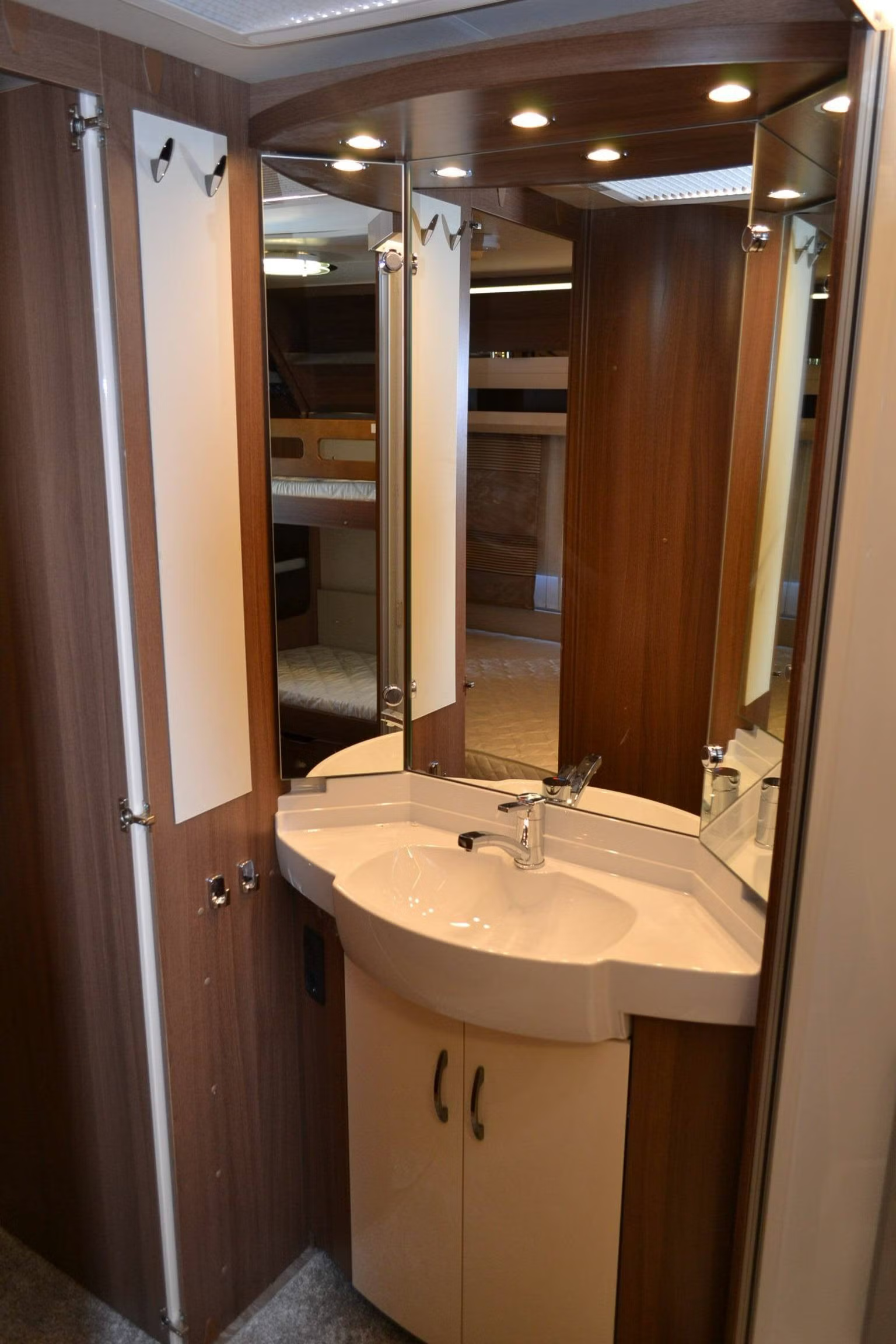 Hobby 720 KWFU Prestige 2020 31