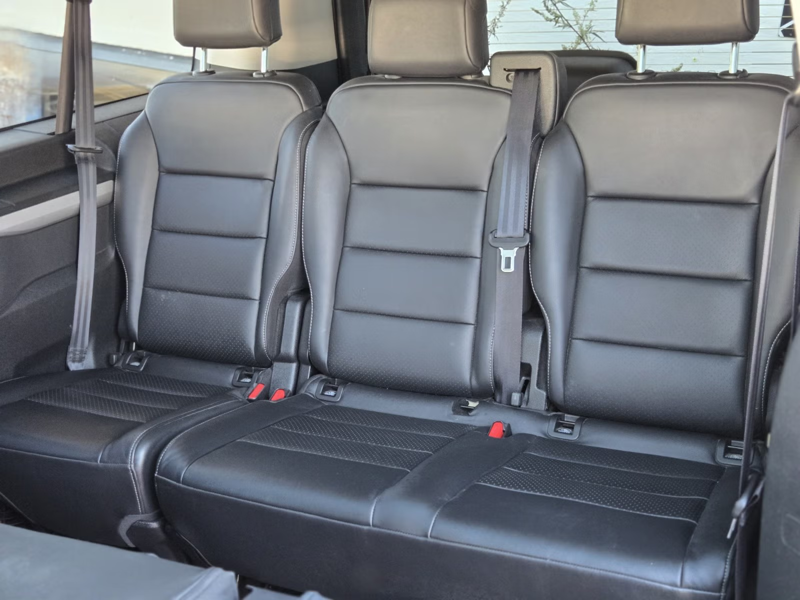 Peugeot Traveller Executive Family 2021 19