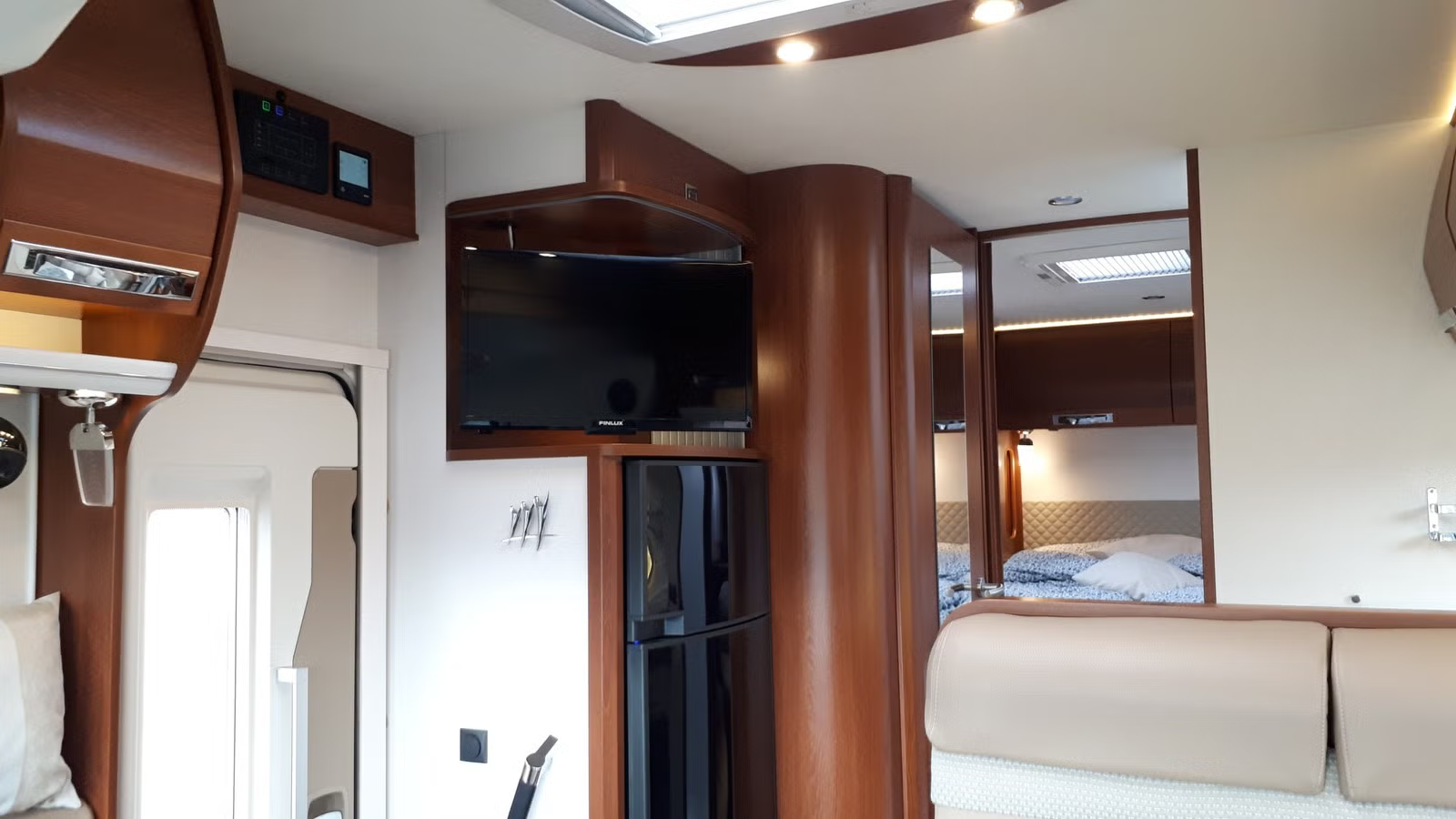 Rapido 8090DF 2017 19