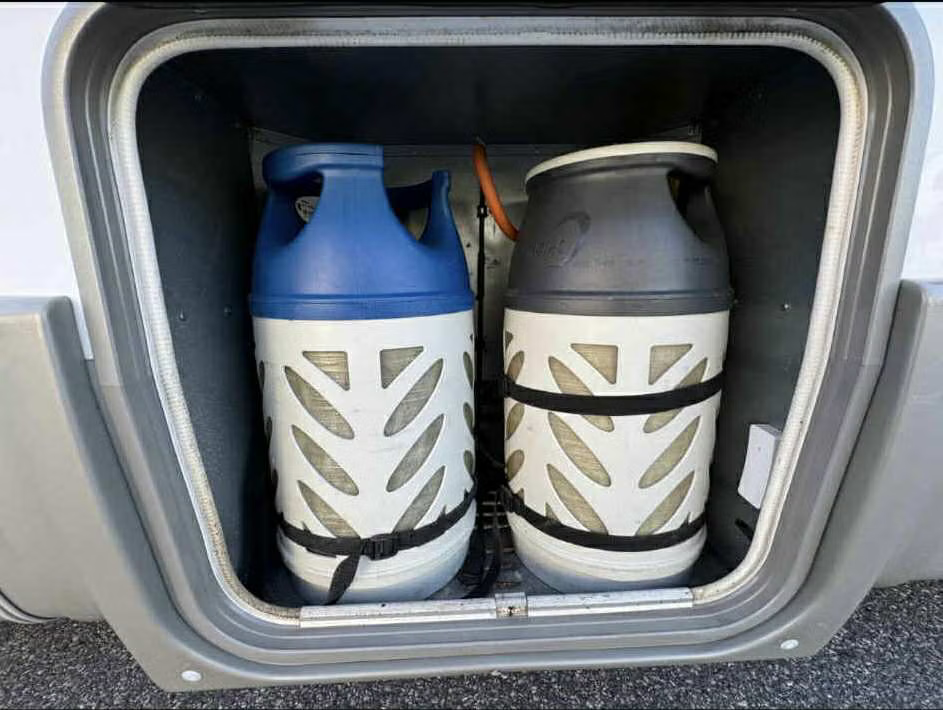 Burstner Elegance i 821 2008 24