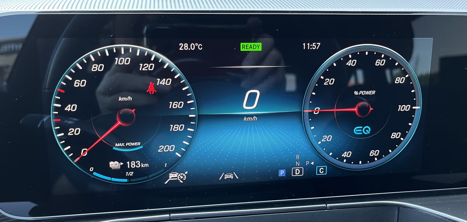 Mercedes-Benz EQC 2021 22