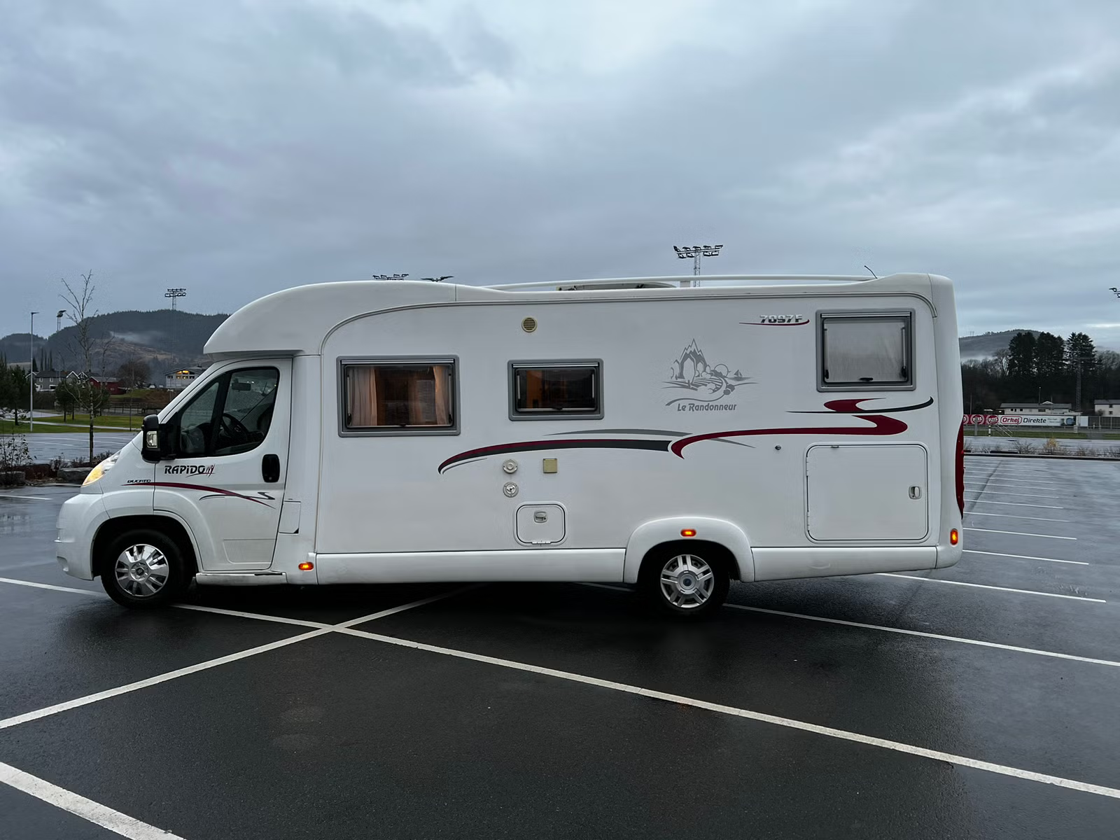 Rapido Le Randonneur 7097F 2007 11