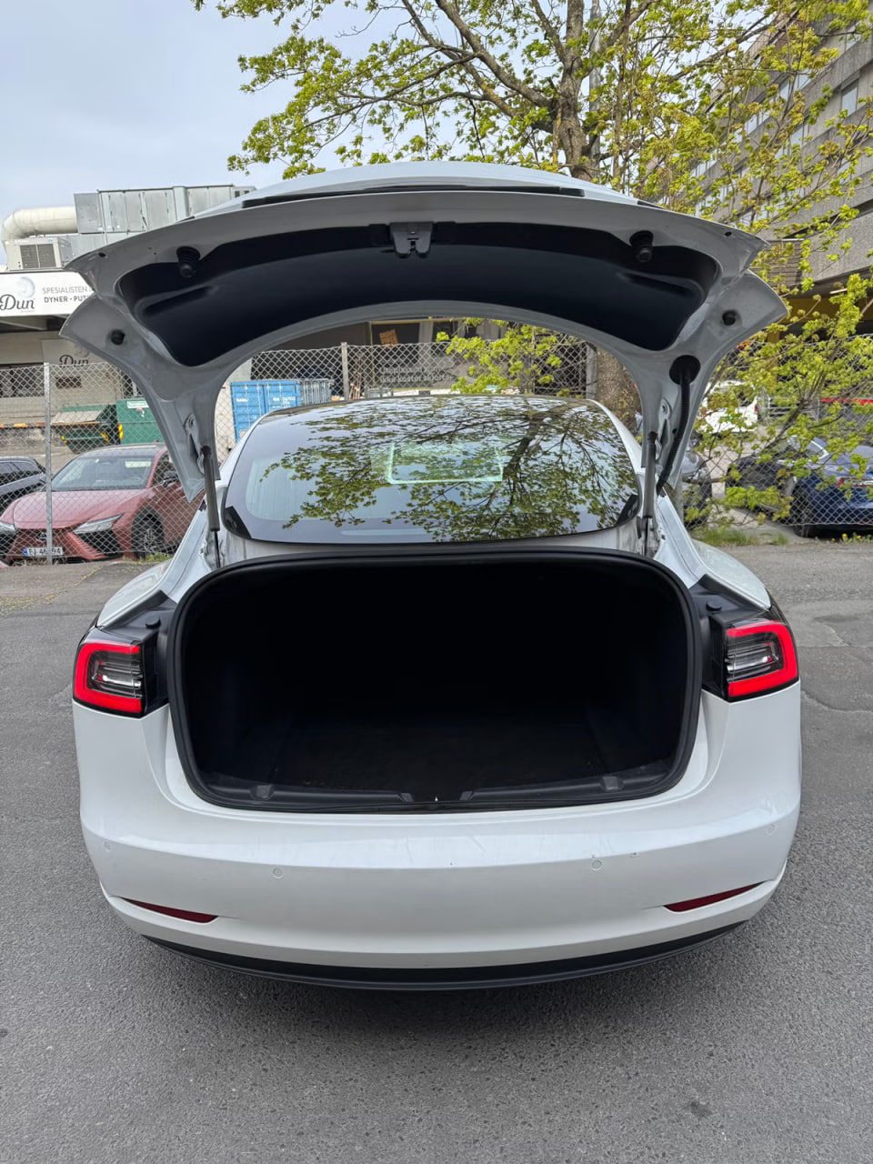 Tesla Model 3 Long Range AWD 2019 6