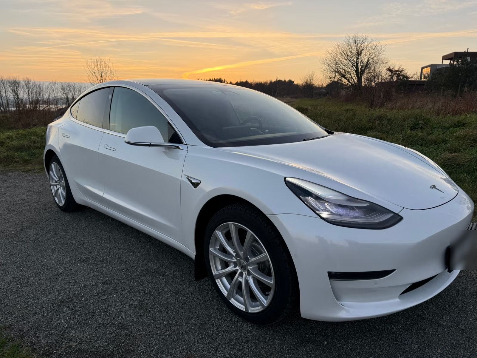 Tesla Model 3 Long Range AWD 2019 7