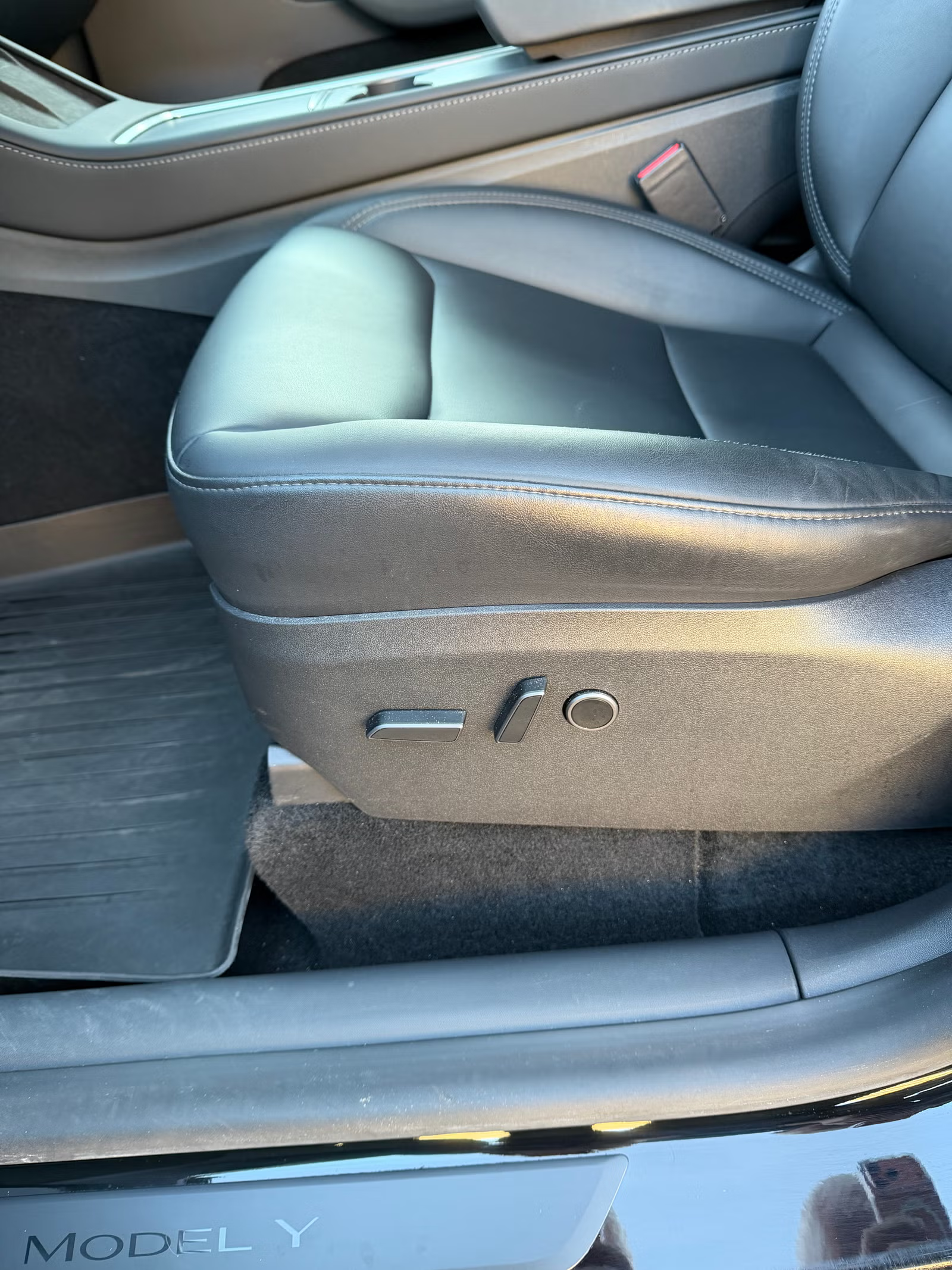 Tesla Model Y Performance 2023 13