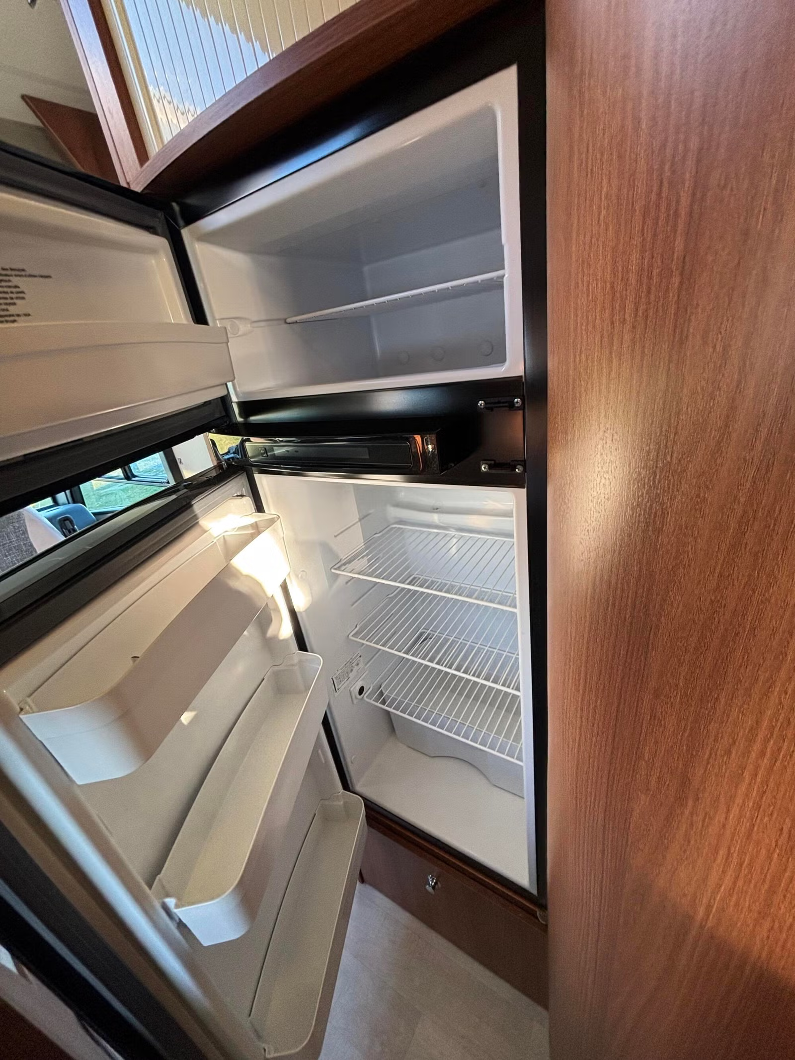 Challenger Sirius 3097 2015 13