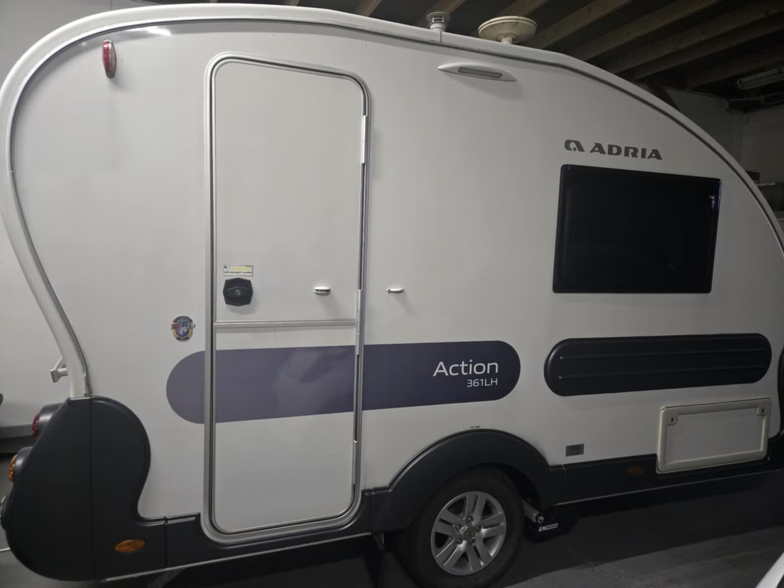 Adria Action 361 2017 8