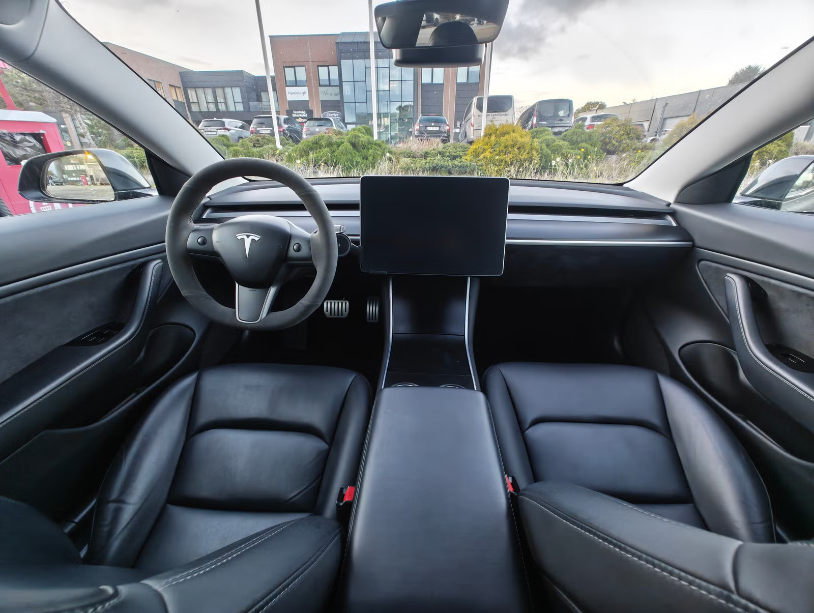 Tesla Model 3 Performance 2019 8