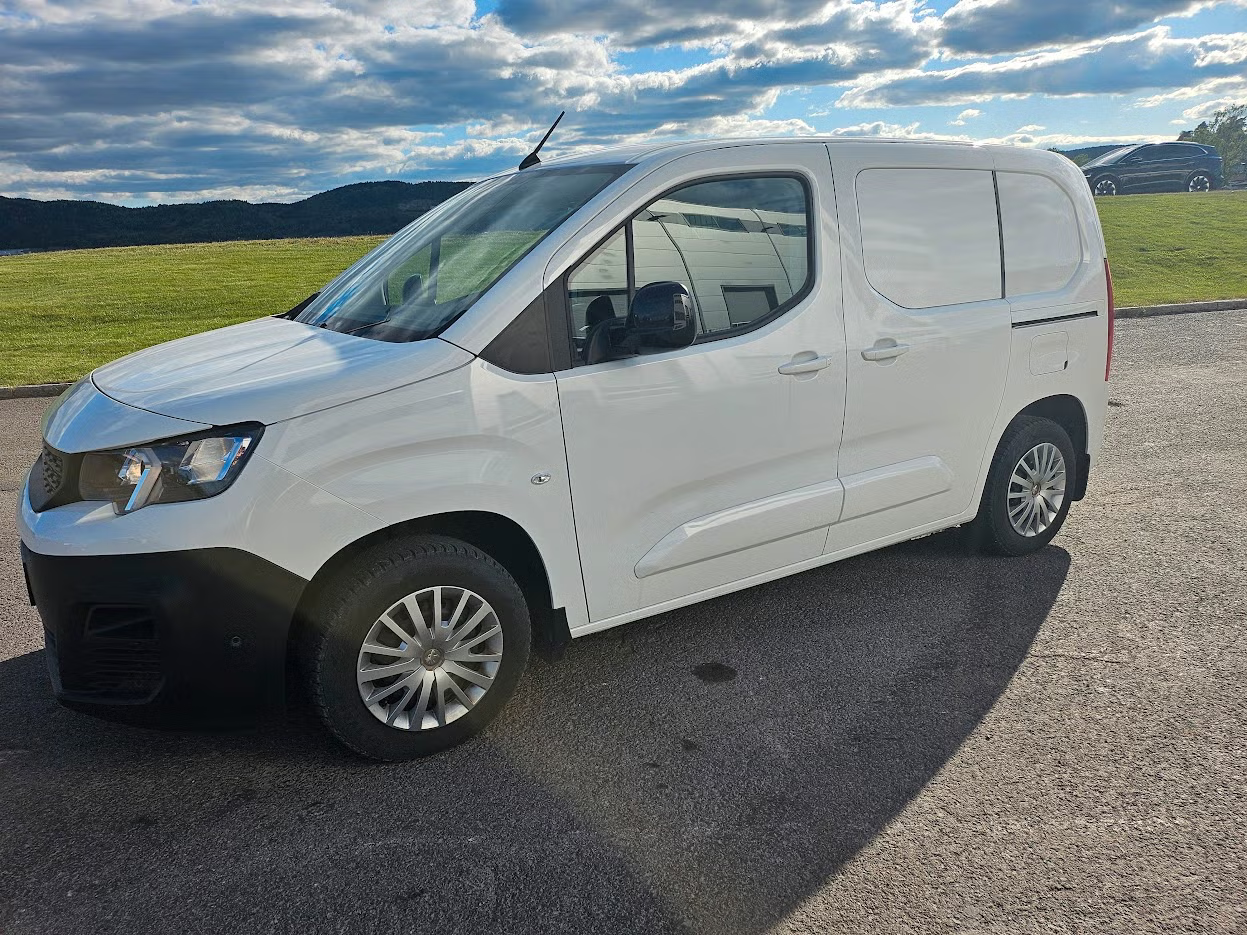 Peugeot Partner 2022 10