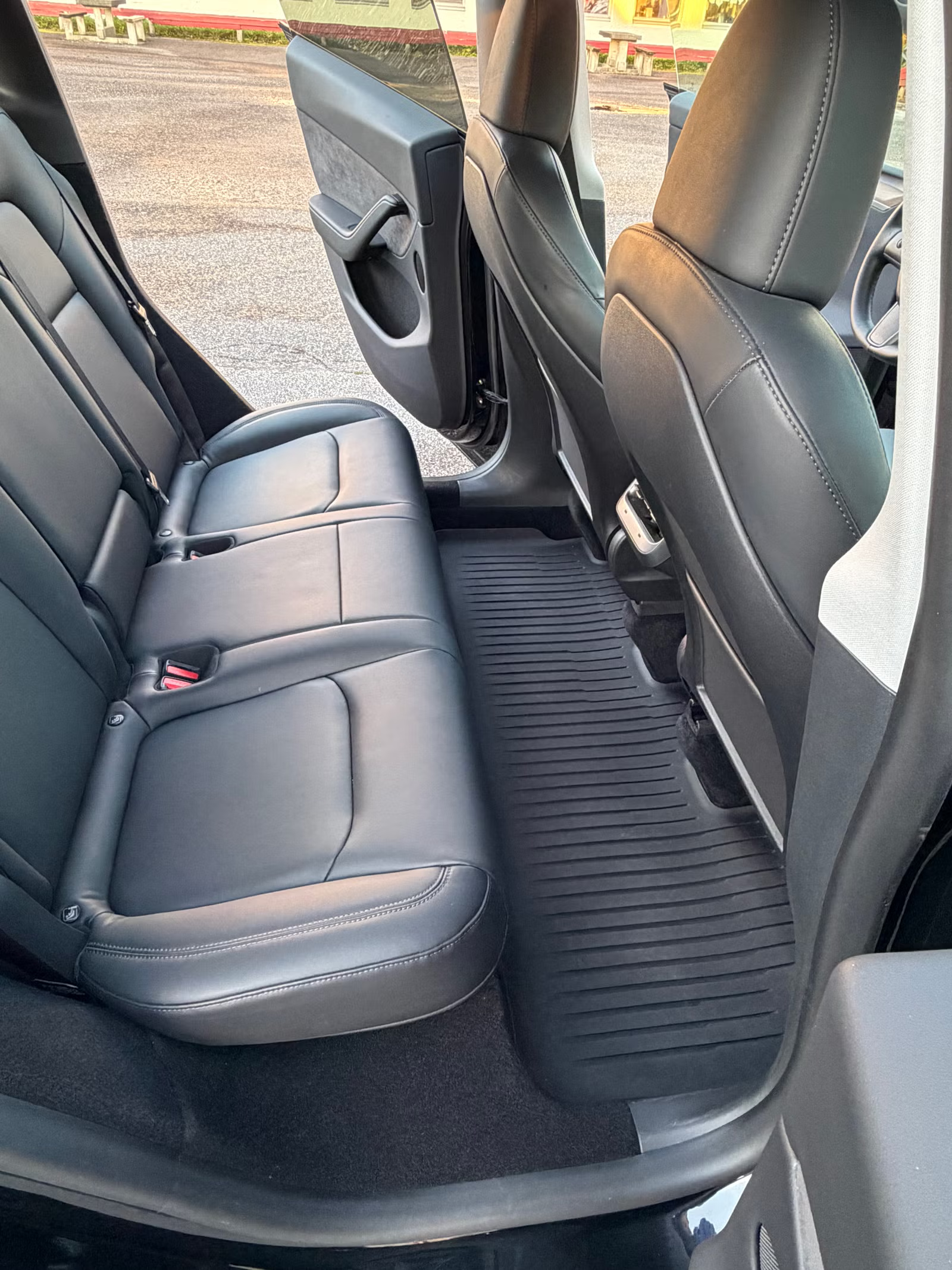 Tesla Model Y Performance 2023 18