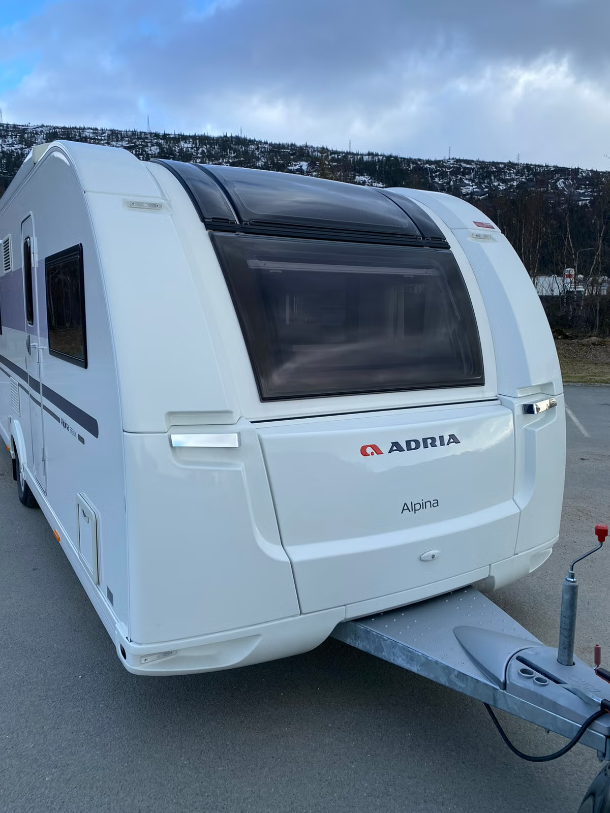 Adria Alpina 663UK 2017 11