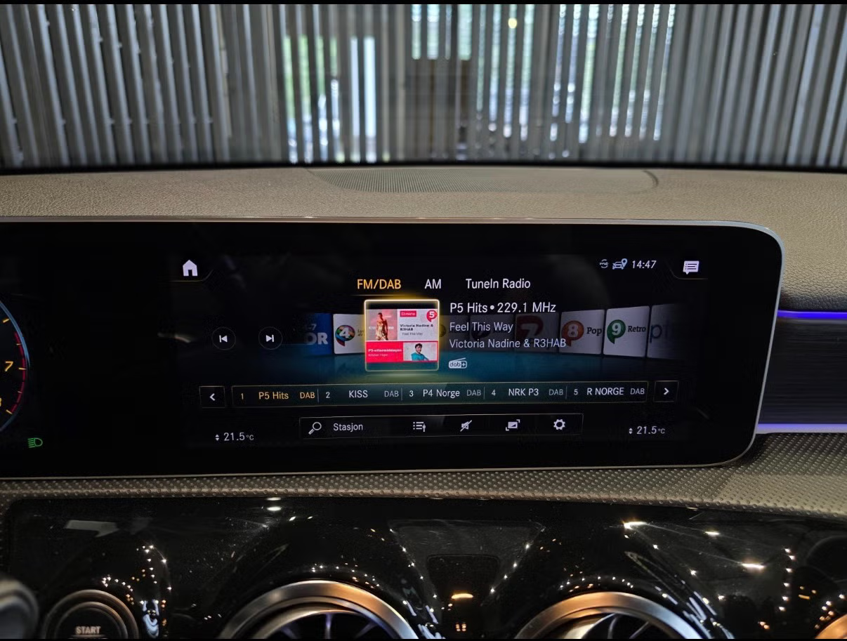 Mercedes-Benz A200 Sedan (AMG) 2019 29