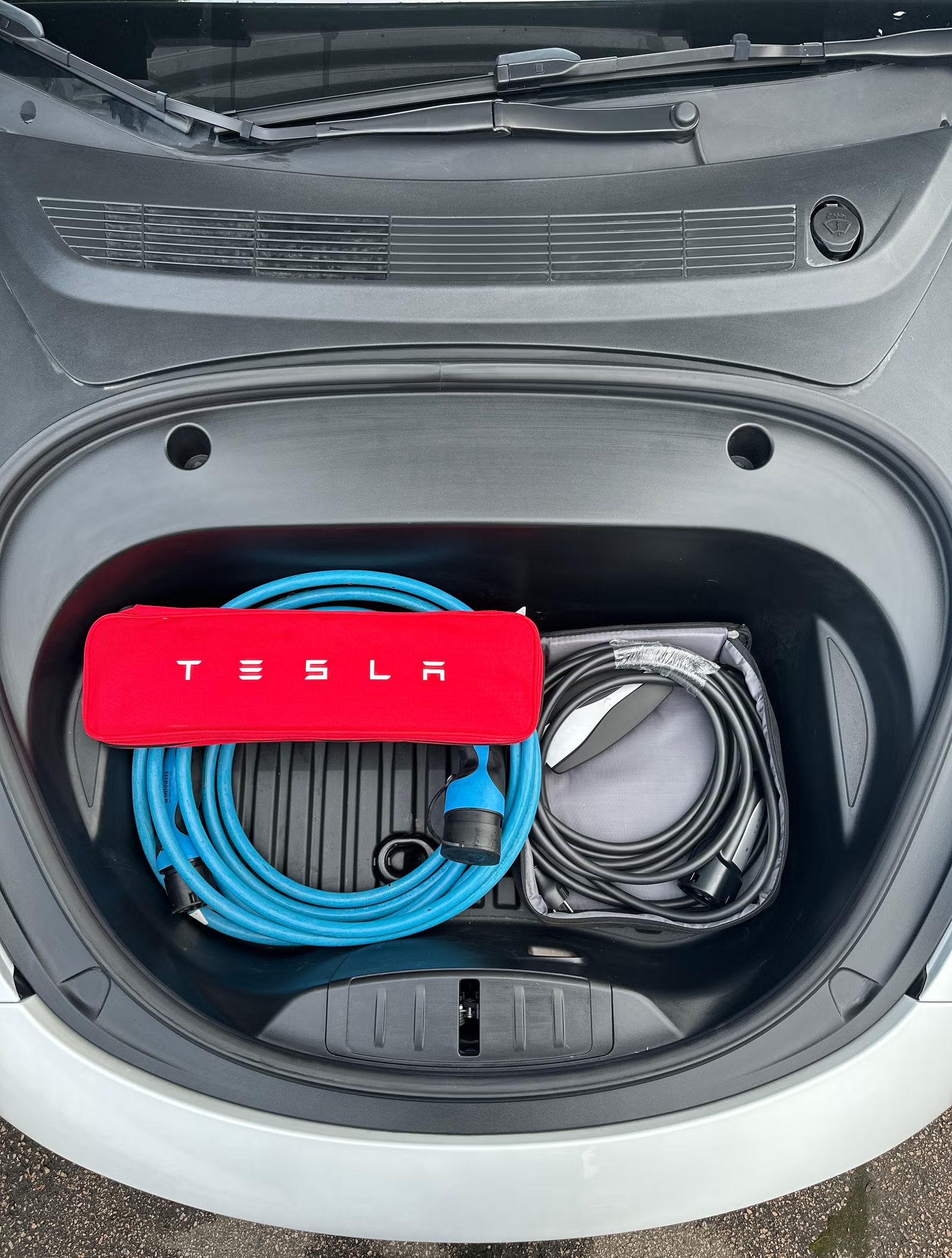 Tesla Model 3 Standard Range 2022 16