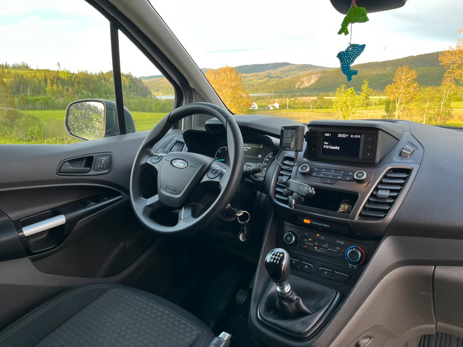 Ford Transit Connect 2019 18