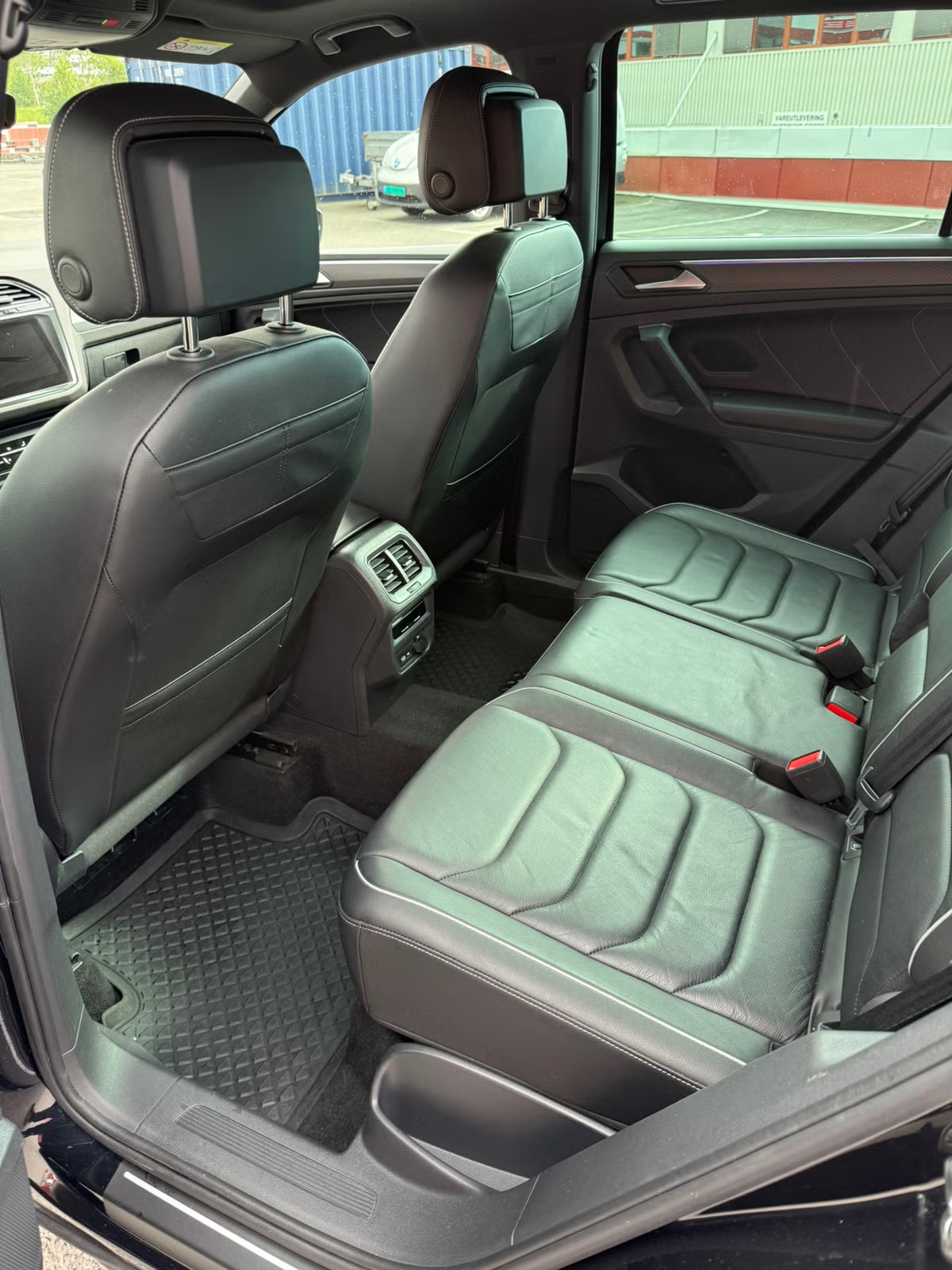 Volkswagen Tiguan eHybrid R-Line 2023 3